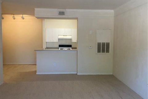 Copropriété à louer à Tampa, Floride: 1 chambre, 82.87 m2 № 2415498 - photo 11