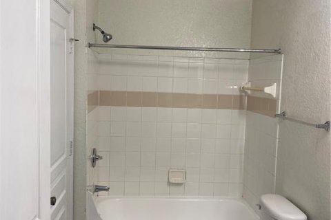 Copropriété à louer à Tampa, Floride: 1 chambre, 82.87 m2 № 2415498 - photo 14