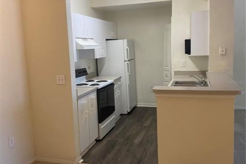 Copropriété à louer à Tampa, Floride: 1 chambre, 82.87 m2 № 2415498 - photo 5