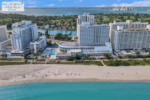 Condominio en venta en Miami Beach, Florida, 1 dormitorio, 88.26 m2 № 1983628 - foto 20