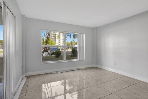 Copropriété à louer à Lauderhill, Floride: 2 chambres, 94.39 m2 № 2247969 - photo 18