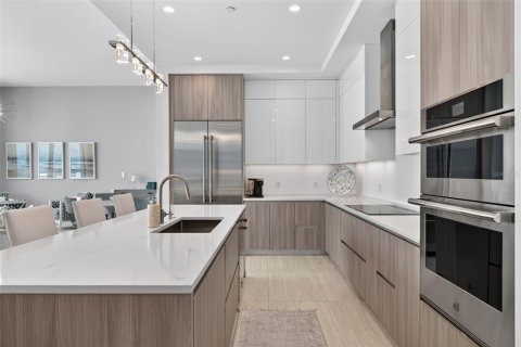 Купить кондоминиум в Сарасота, Флорида 13 комнат, 264.86м2, № 2360539 - фото 17