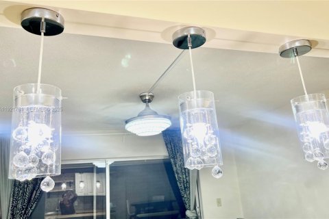 Copropriété à vendre à Lauderhill, Floride: 2 chambres, 71.91 m2 № 1977358 - photo 24