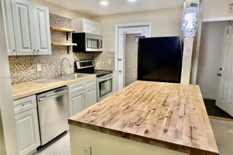 Copropriété à vendre à Lauderhill, Floride: 2 chambres, 71.91 m2 № 1977358 - photo 11