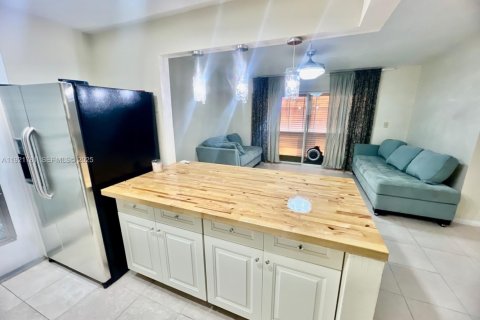 Copropriété à vendre à Lauderhill, Floride: 2 chambres, 71.91 m2 № 1977358 - photo 8