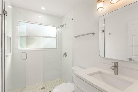 Villa ou maison à vendre à Belleair Beach, Floride: 3 chambres, 172.43 m2 № 2224539 - photo 16
