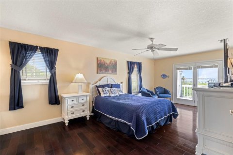 Casa en venta en Saint Augustine, Florida, 3 dormitorios, 242.1 m2 № 1918763 - foto 18