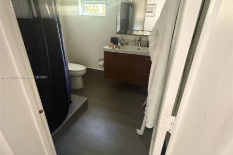 Купить коммерческую недвижимость в Майами, Флорида 146.41м2, № 1997224 - фото 14