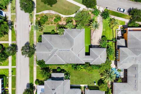 House in Orlando, Florida 4 bedrooms, 269.79 sq.m. № 1831908 - photo 5