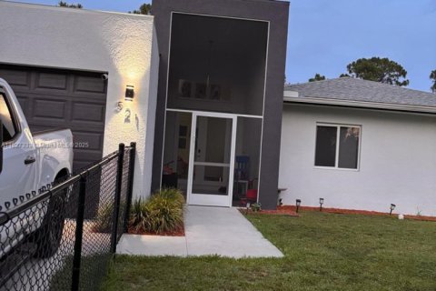 Casa en venta en Lehigh Acres, Florida, 4 dormitorios № 1798809 - foto 3