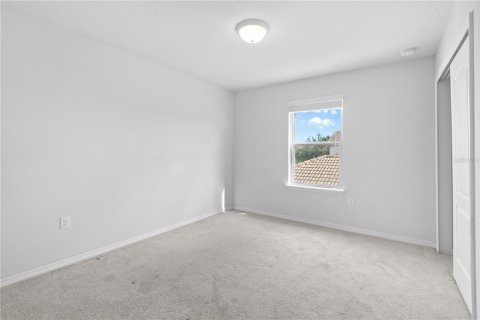 Townhouse in Kissimmee, Florida 4 bedrooms, 195.28 sq.m. № 2092962 - photo 18