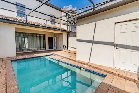 Townhouse in Kissimmee, Florida 4 bedrooms, 195.28 sq.m. № 2092962 - photo 14
