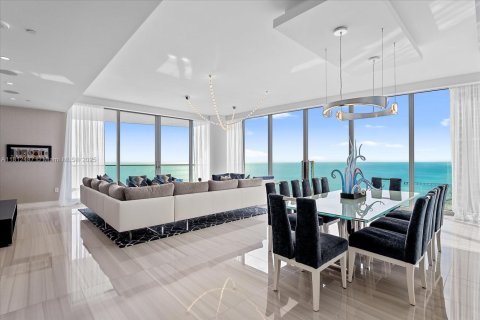 Copropriété à vendre à Sunny Isles Beach, Floride: 5 chambres, 383.78 m2 № 1874446 - photo 5