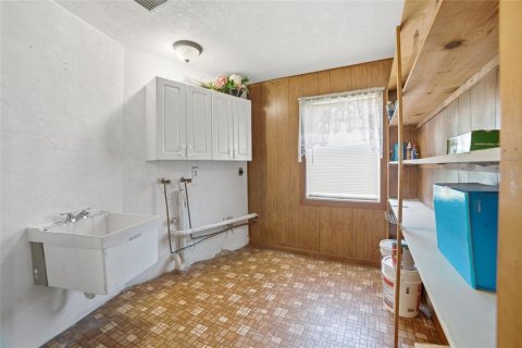 Casa en venta en Deltona, Florida, 3 dormitorios, 213.77 m2 № 1913331 - foto 15