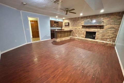 Casa en venta en Deltona, Florida, 3 dormitorios, 213.77 m2 № 1913331 - foto 19