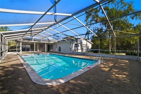 Casa en venta en Deltona, Florida, 3 dormitorios, 213.77 m2 № 1913331 - foto 28