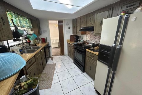 Купить виллу или дом в Делтона, Флорида 7 комнат, 213.77м2, № 1913331 - фото 6
