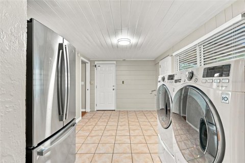 Villa ou maison à vendre à Saint Petersburg, Floride: 3 chambres, 127 m2 № 2420220 - photo 12