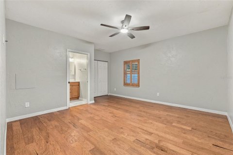 Villa ou maison à vendre à Saint Petersburg, Floride: 3 chambres, 127 m2 № 2420220 - photo 15
