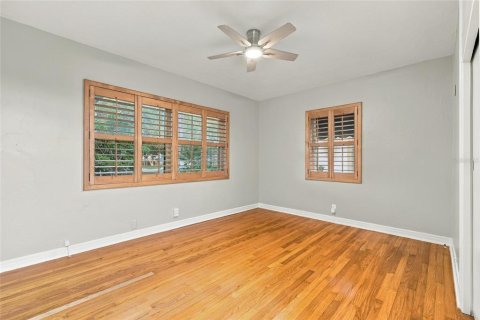 Villa ou maison à vendre à Saint Petersburg, Floride: 3 chambres, 127 m2 № 2420220 - photo 22