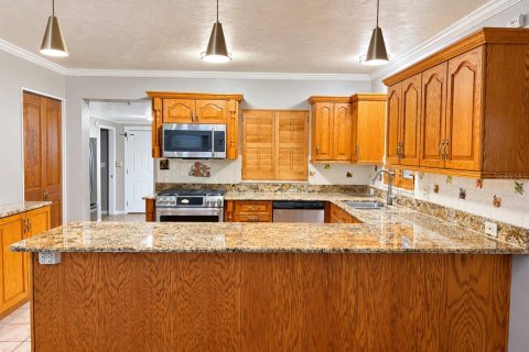 Villa ou maison à vendre à Saint Petersburg, Floride: 3 chambres, 127 m2 № 2420220 - photo 6