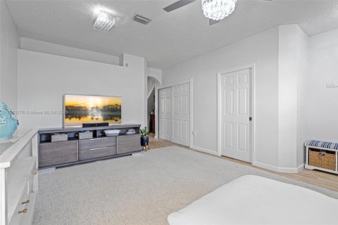 Touwnhouse à vendre à Homestead, Floride: 3 chambres, 134.89 m2 № 1889584 - photo 10