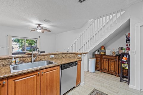 Touwnhouse à vendre à Homestead, Floride: 3 chambres, 134.89 m2 № 1889584 - photo 15