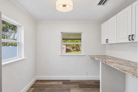 Villa ou maison à vendre à Saint Petersburg, Floride: 2 chambres, 70.61 m2 № 2418541 - photo 10