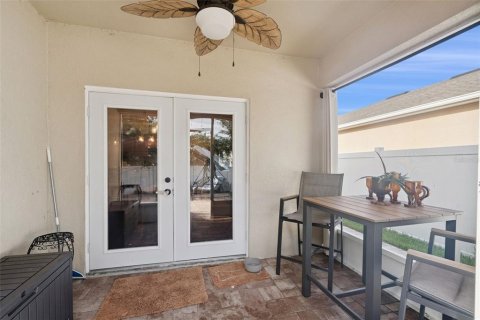 House in Auburndale, Florida 4 bedrooms, 173.45 sq.m. № 2151310 - photo 21