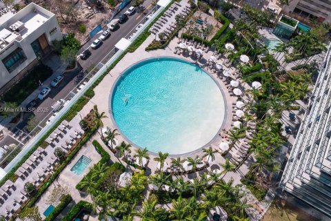 Condominio en venta en Miami, Florida, 2 dormitorios, 106.93 m2 № 1980059 - foto 2