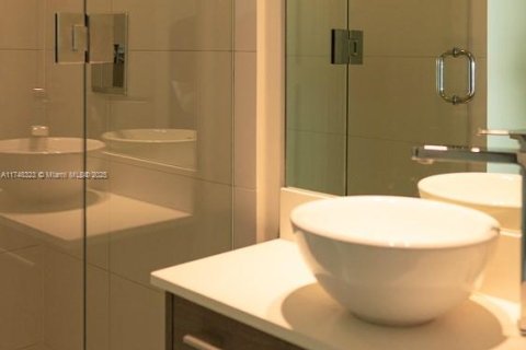 Condominio en venta en Miami, Florida, 2 dormitorios, 106.93 m2 № 1980059 - foto 21