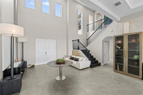 House in Winter Garden, Florida 7 bedrooms, 601.26 sq.m. № 1832640 - photo 10