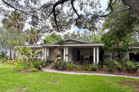 Villa ou maison à Tampa, Floride 4 chambres, 265.7 m2 № 2415512
