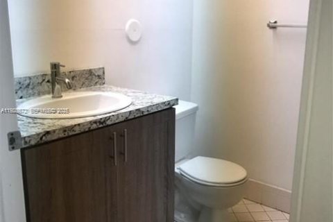 Copropriété à louer à Pembroke Pines, Floride: 1 chambre, 91.6 m2 № 1987251 - photo 11