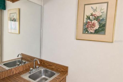 Купить кондоминиум в Уинтер-Хейвен, Флорида 9 комнат, 118.73м2, № 2167241 - фото 22