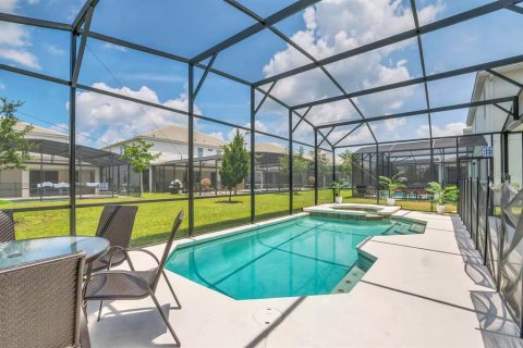 Villa ou maison à vendre à Kissimmee, Floride: 8 chambres, 301.75 m2 № 1643382 - photo 30