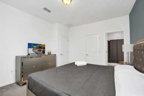 Villa ou maison à vendre à Kissimmee, Floride: 8 chambres, 301.75 m2 № 1643382 - photo 24