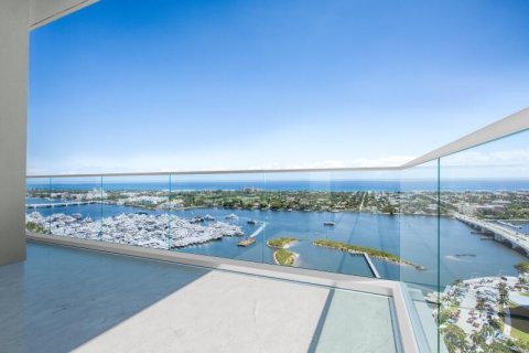 Condo in West Palm Beach, Florida, 2 bedrooms  № 2087684 - photo 26