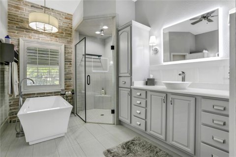 Casa en venta en Winter Haven, Florida, 3 dormitorios, 248.79 m2 № 2117532 - foto 22