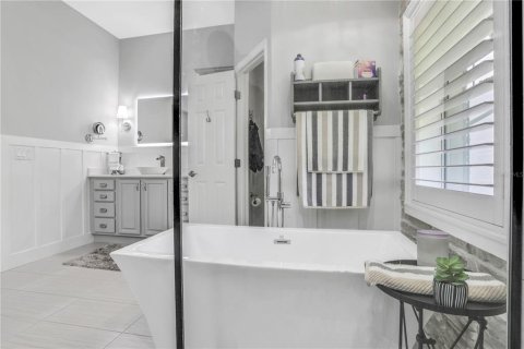 Casa en venta en Winter Haven, Florida, 3 dormitorios, 248.79 m2 № 2117532 - foto 20