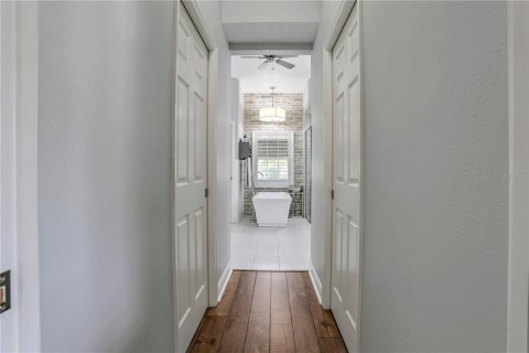 Casa en venta en Winter Haven, Florida, 3 dormitorios, 248.79 m2 № 2117532 - foto 19