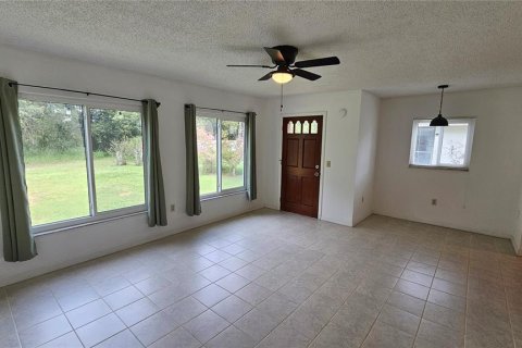 Villa ou maison à vendre à Wesley Chapel, Floride: 2 chambres, 135.08 m2 № 1883565 - photo 15