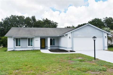 Villa ou maison à vendre à Wesley Chapel, Floride: 2 chambres, 135.08 m2 № 1883565 - photo 1