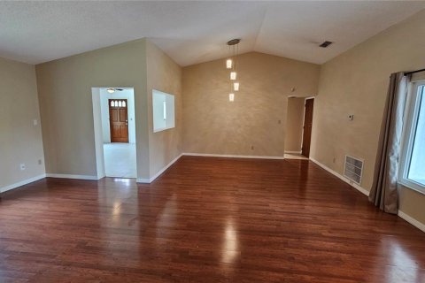 Villa ou maison à vendre à Wesley Chapel, Floride: 2 chambres, 135.08 m2 № 1883565 - photo 7