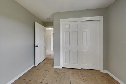 Villa ou maison à louer à Apollo Beach, Floride: 3 chambres, 138.61 m2 № 2390954 - photo 10