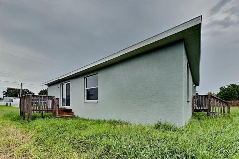 Villa ou maison à louer à Apollo Beach, Floride: 3 chambres, 138.61 m2 № 2390954 - photo 13