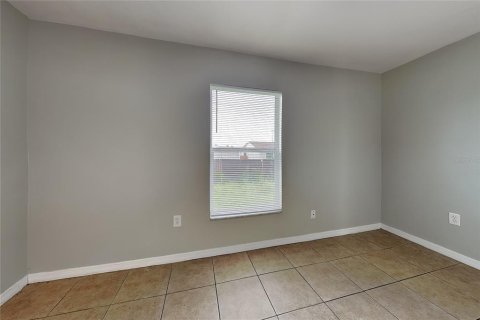 Villa ou maison à louer à Apollo Beach, Floride: 3 chambres, 138.61 m2 № 2390954 - photo 7