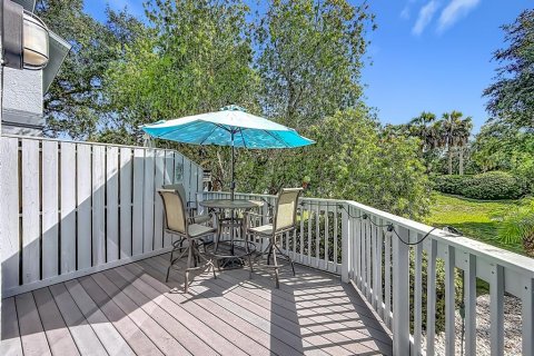Condo in Crystal River, Florida, 2 bedrooms № 2209351 - photo 30