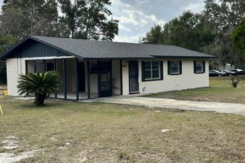House in Wildwood, Florida 3 bedrooms, 88.26 sq.m. № 1548587 - photo 3