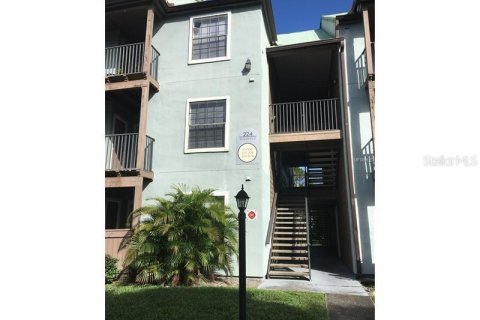 Condominio en Altamonte Springs, Florida, 1 dormitorio  № 2287125